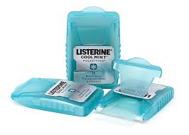 Listerine PocketPaks mouthwash pouches on a white background